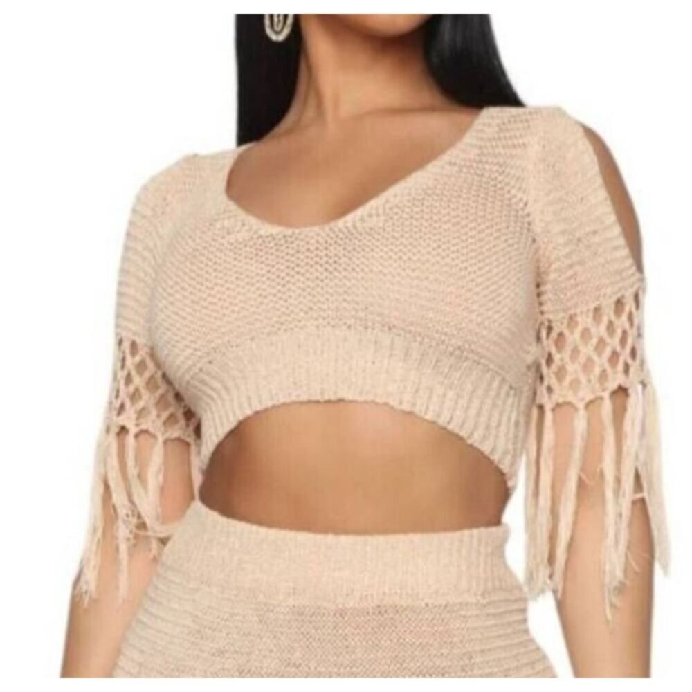 FASHION NOVA CREAM CROCHET CROP TOP SZ.2X NWT.